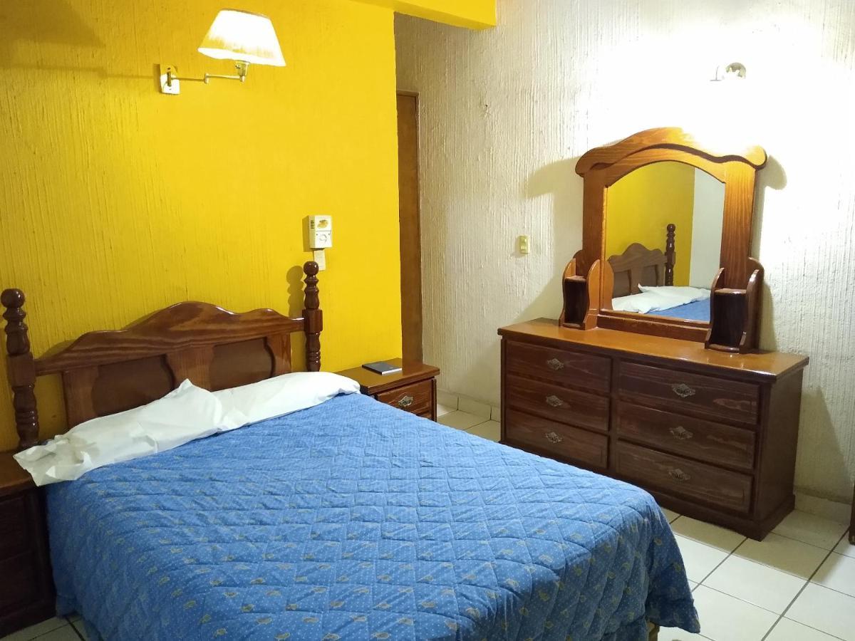 Hotel Real Jojutla Jojutla de Juarez Buitenkant foto